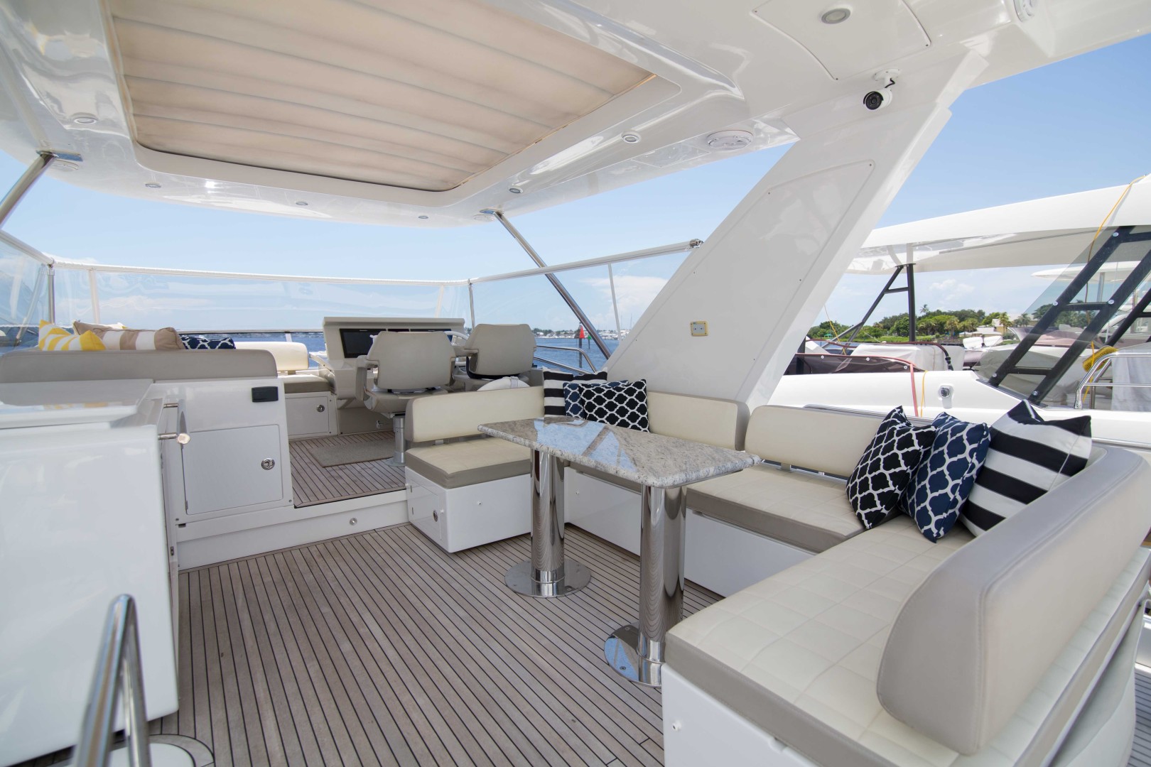 Azimut 66 - Lady M - Flybridge