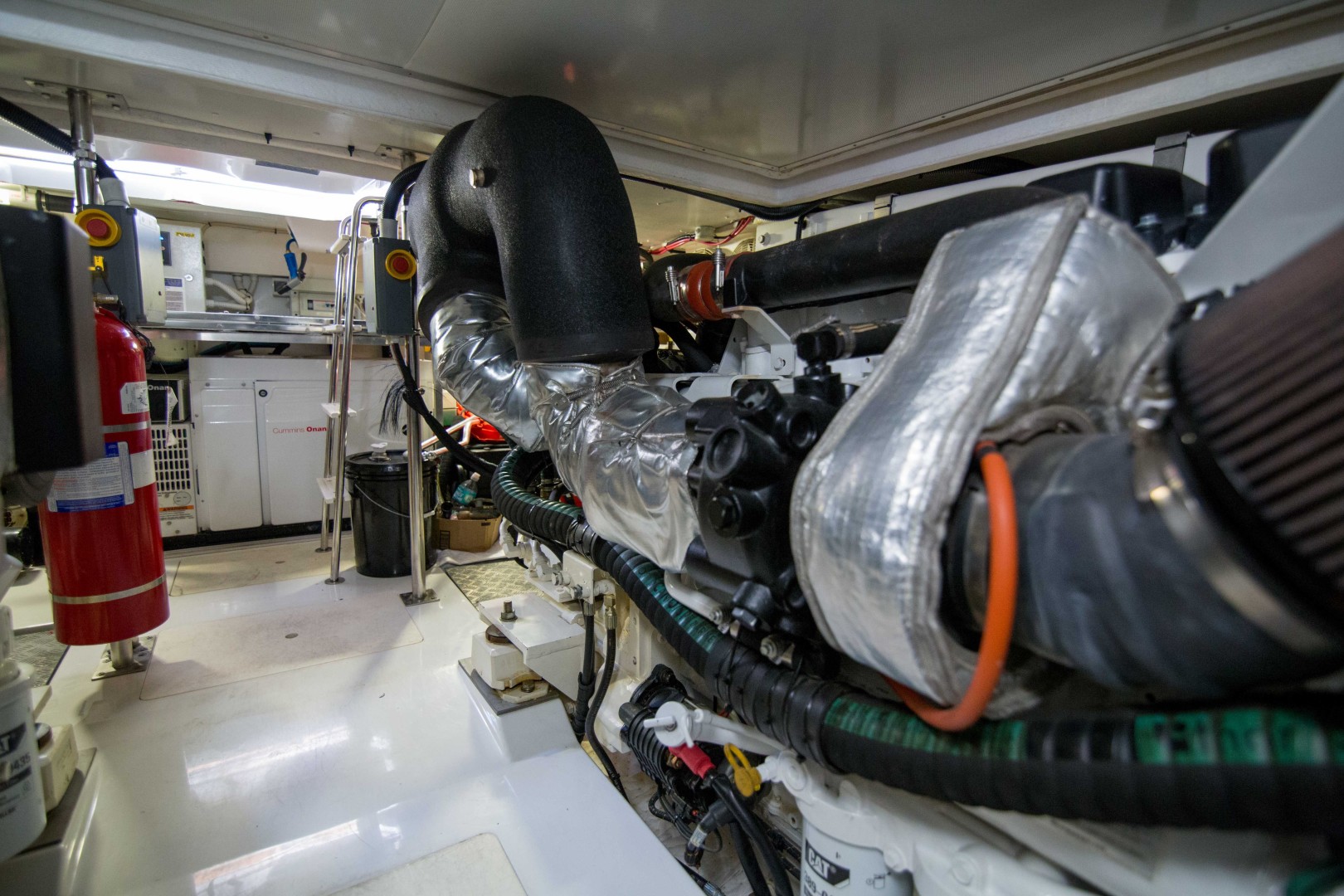 Azimut 66 - Lady M - Engine Room