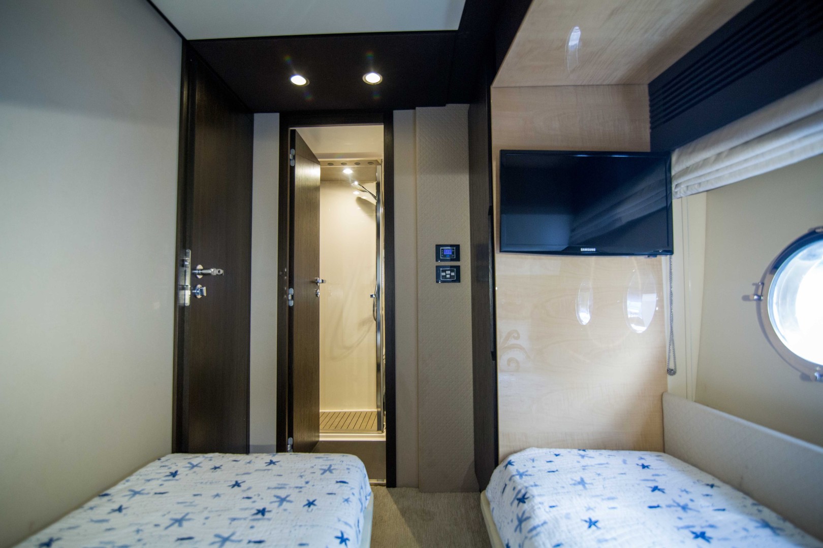 Azimut 66 - Lady M - Guest Stateroom