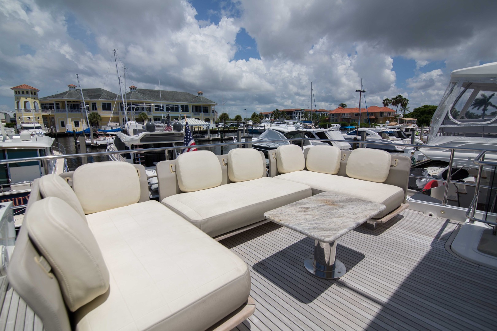 Azimut 66 - Lady M - Flybridge