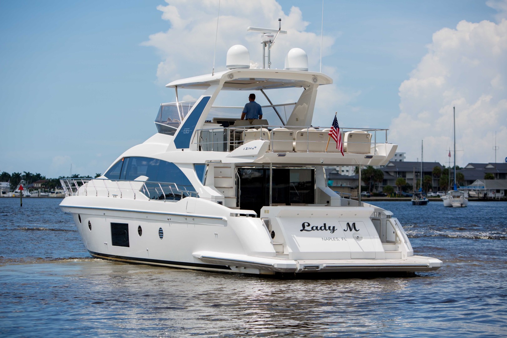 Azimut 66 - Lady M - Exterior Profile