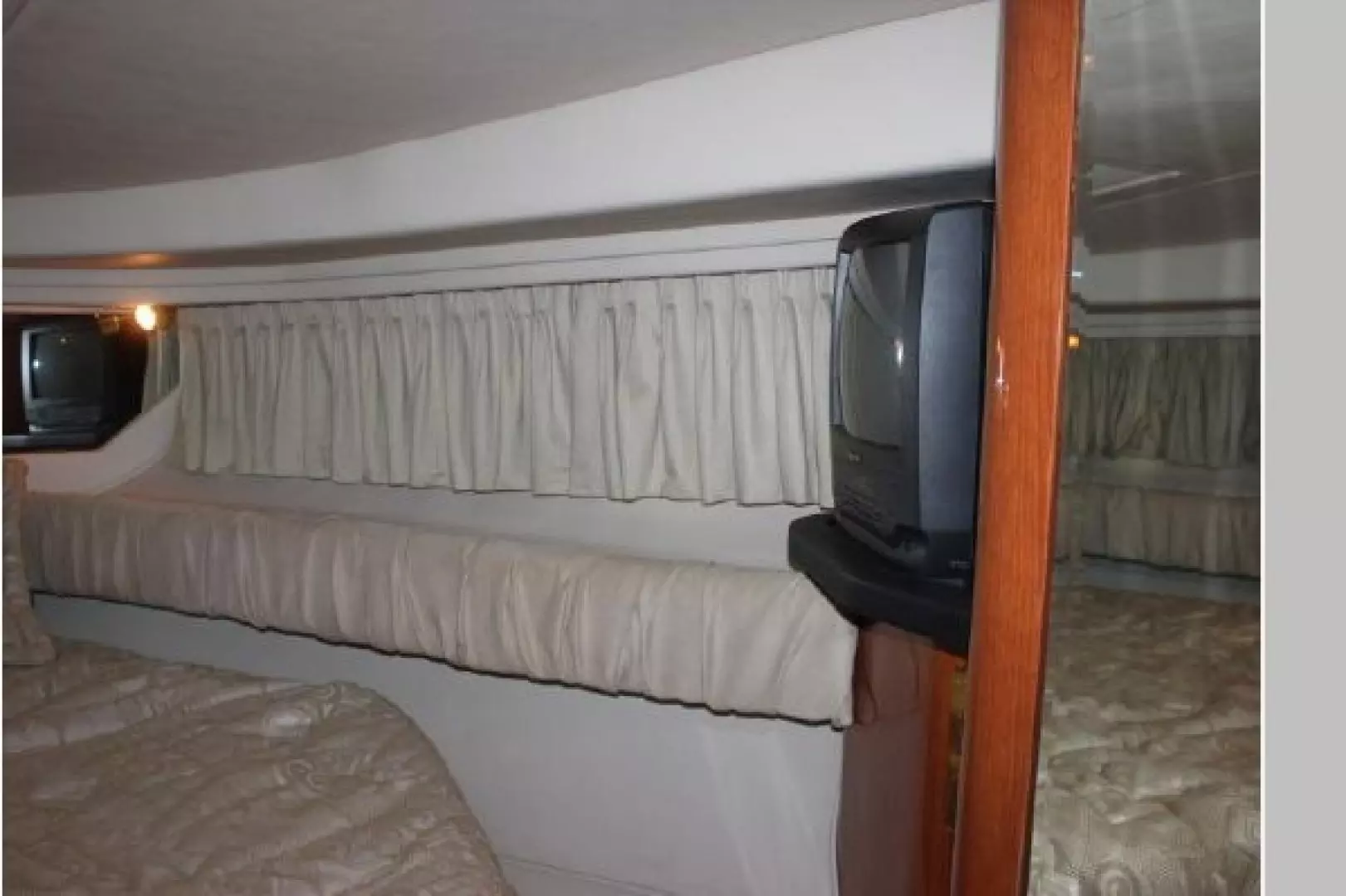 Aela Jeanne 38ft Sea Ray Yacht For Sale Aela Jeanne 38ft Sea Ray Yacht For Sale