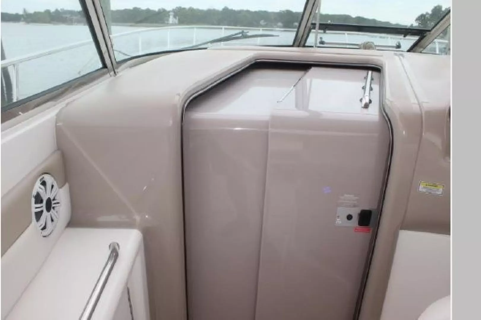 Aela Jeanne 38ft Sea Ray Yacht For Sale Aela Jeanne 38ft Sea Ray Yacht For Sale