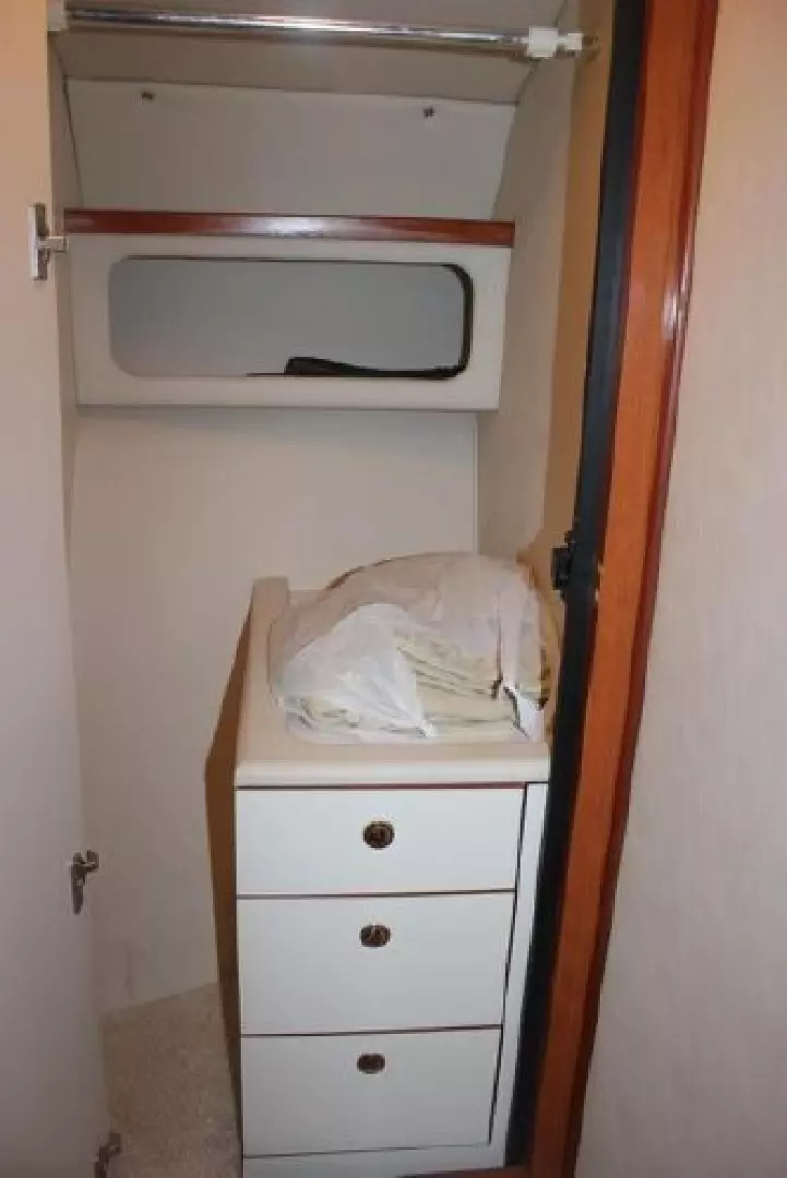 Aela Jeanne 38ft Sea Ray Yacht For Sale Aela Jeanne 38ft Sea Ray Yacht For Sale