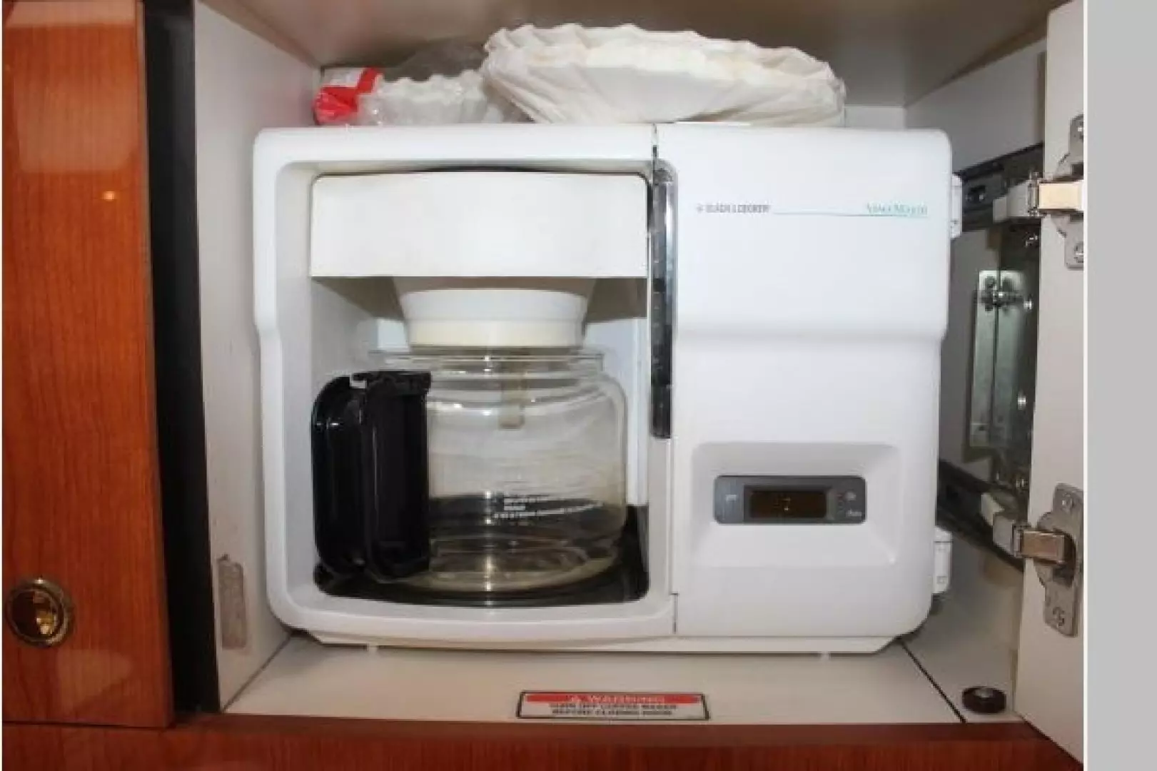 Aela Jeanne 38ft Sea Ray Yacht For Sale Aela Jeanne 38ft Sea Ray Yacht For Sale