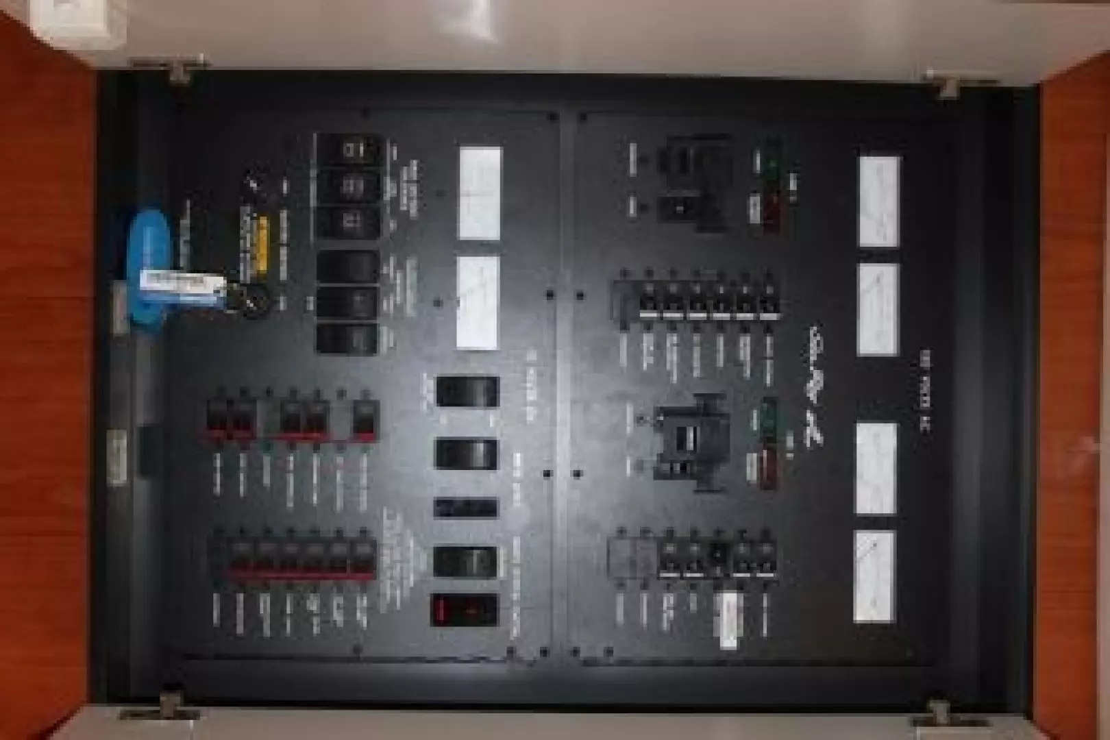 Aela Jeanne 38ft Sea Ray Yacht For Sale Aela Jeanne 38ft Sea Ray Yacht For Sale