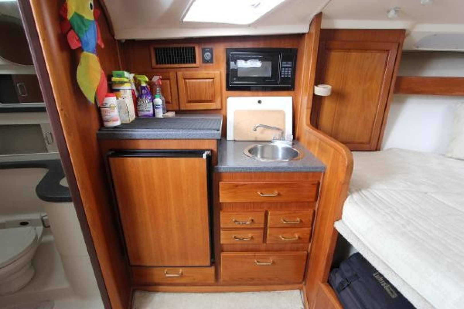 32ft Luhrs Yacht For Sale