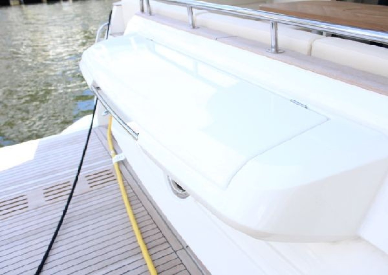 Greenline 48 Coupe Hybrid - Photo 35