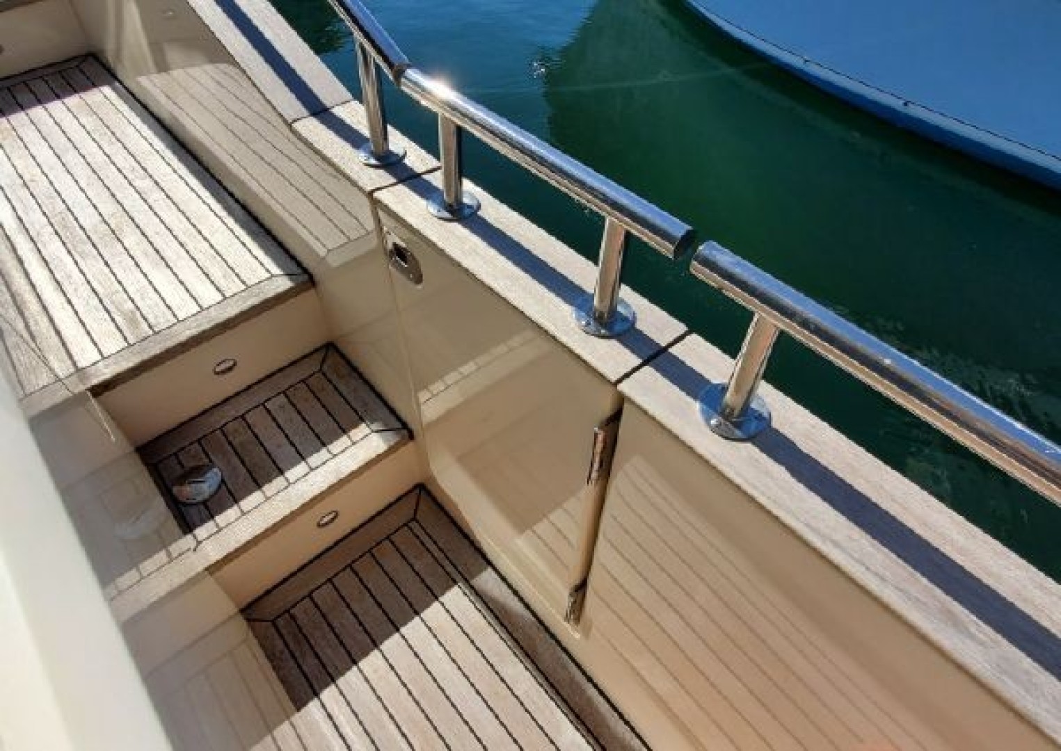 Greenline 48 Coupe Hybrid - Photo 16