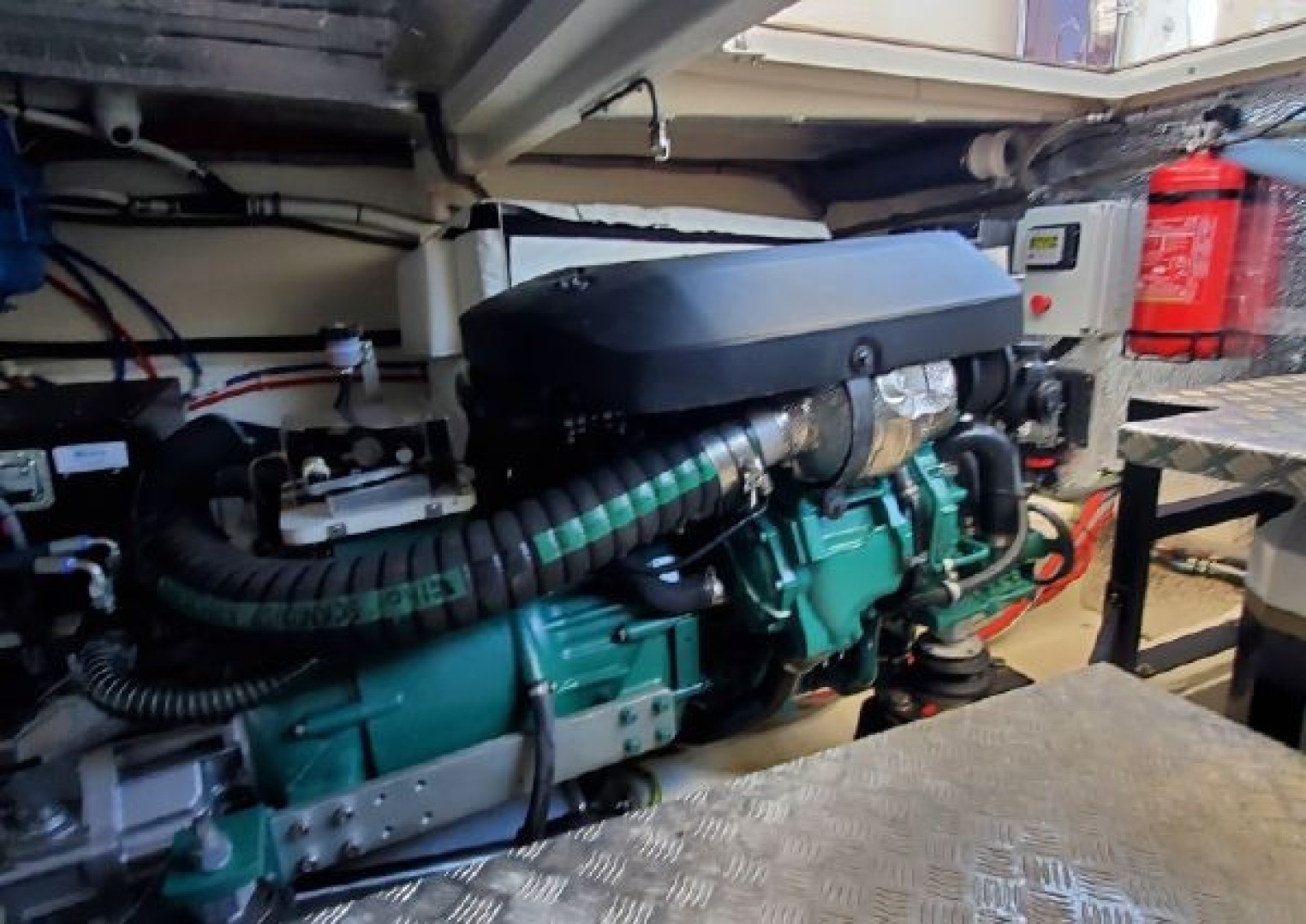 Greenline 48 Coupe Hybrid - Photo 48