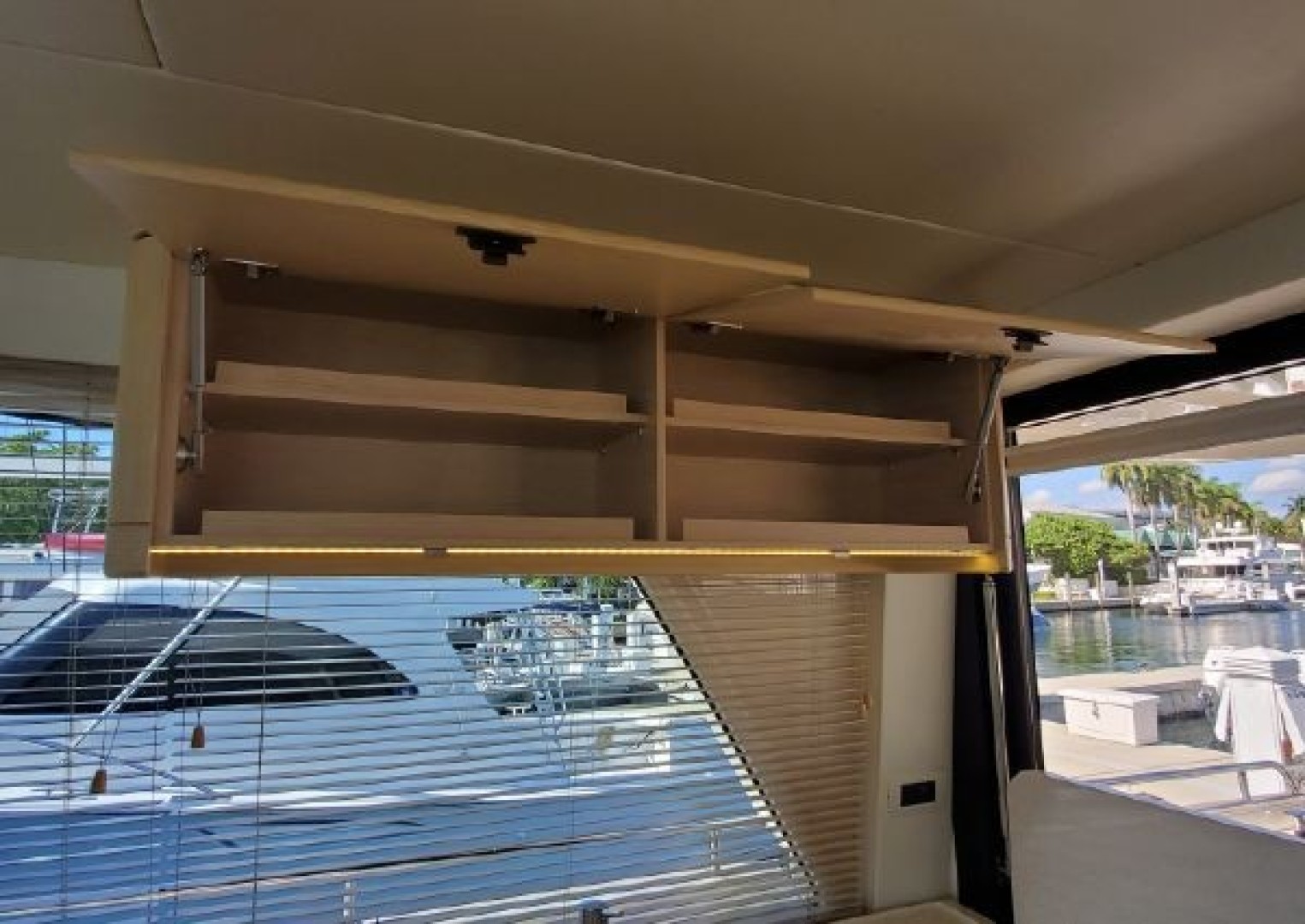 Greenline 48 Coupe Hybrid - Photo 66