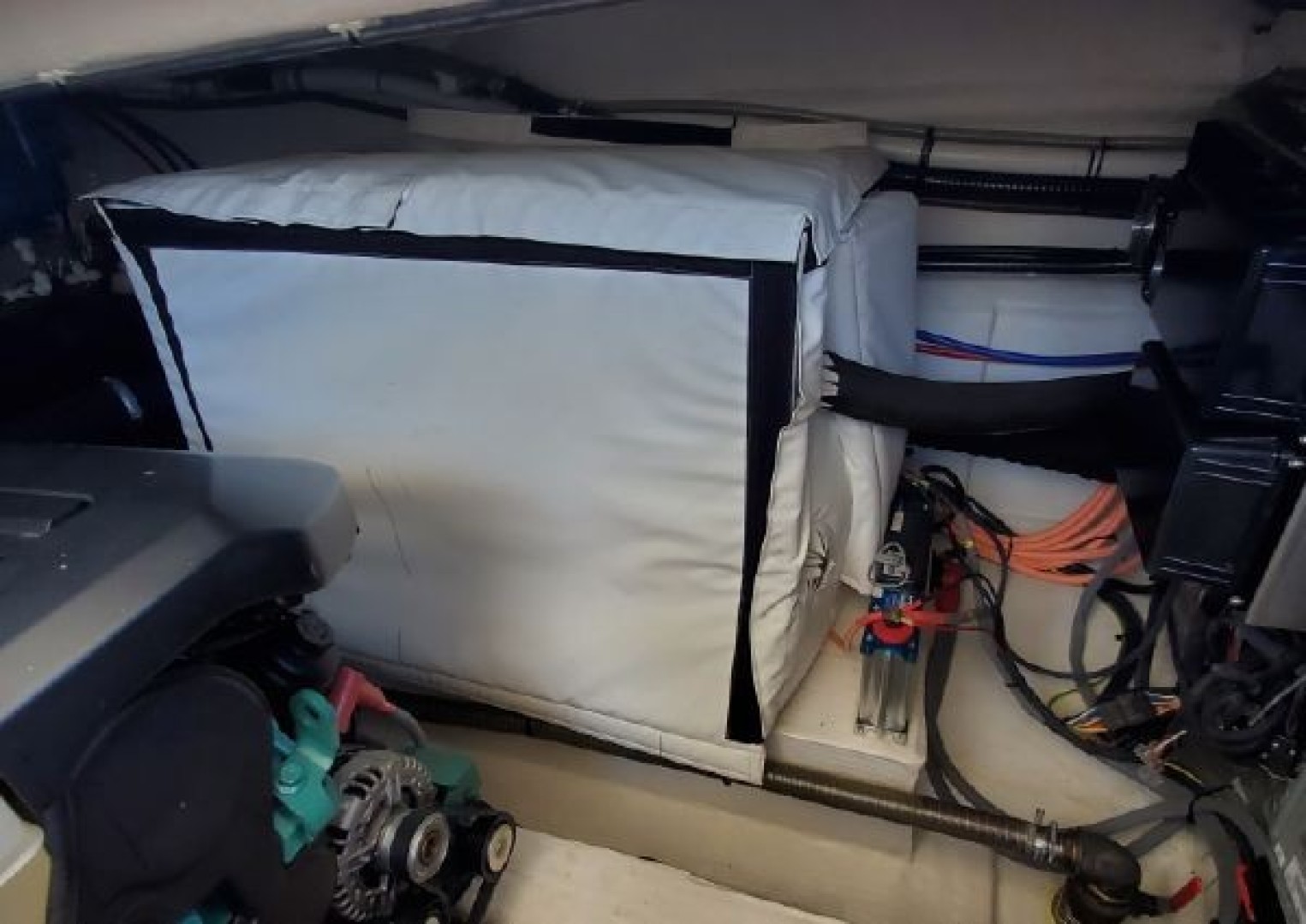 Greenline 48 Coupe Hybrid - Photo 52