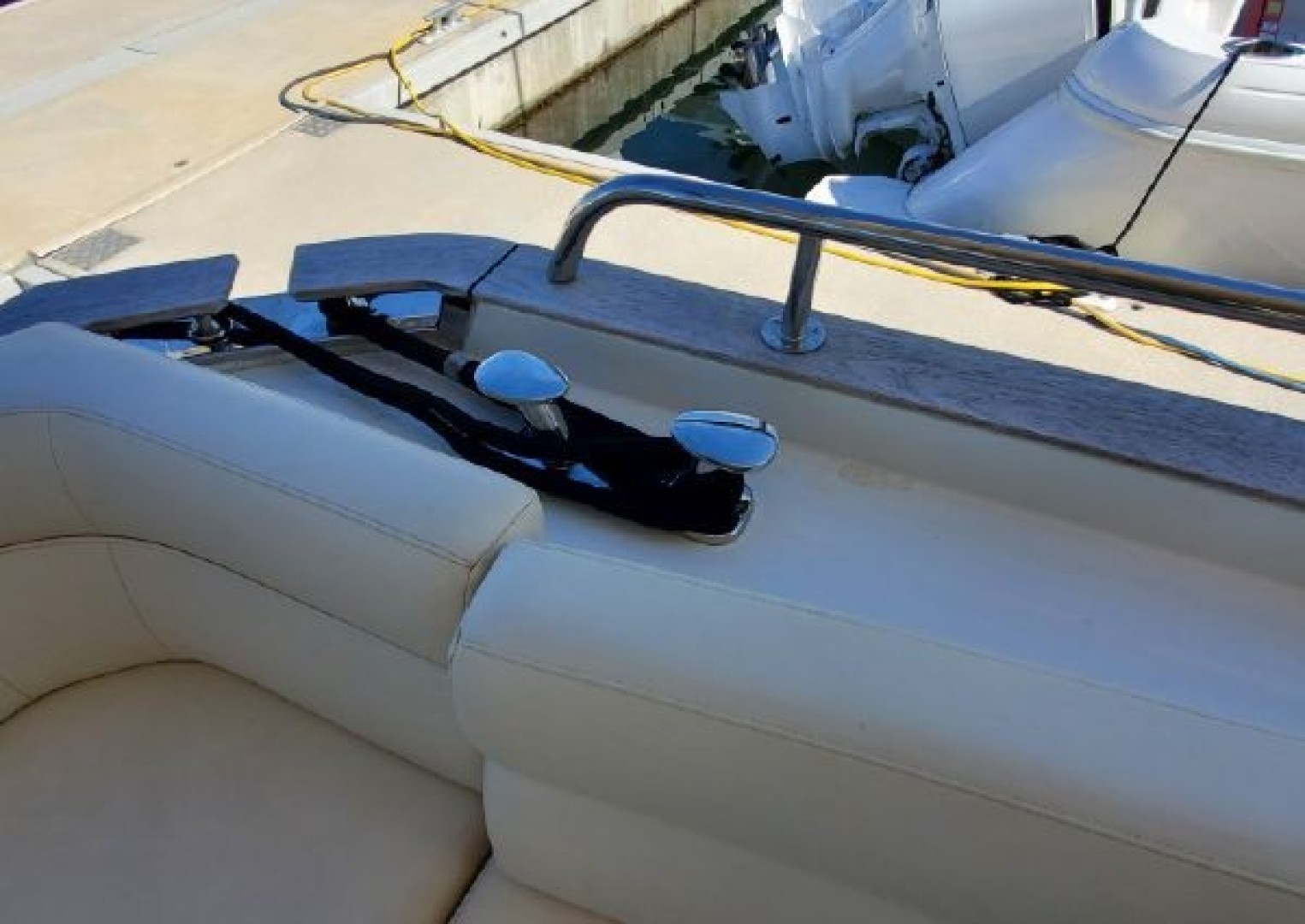 Greenline 48 Coupe Hybrid - Photo 9