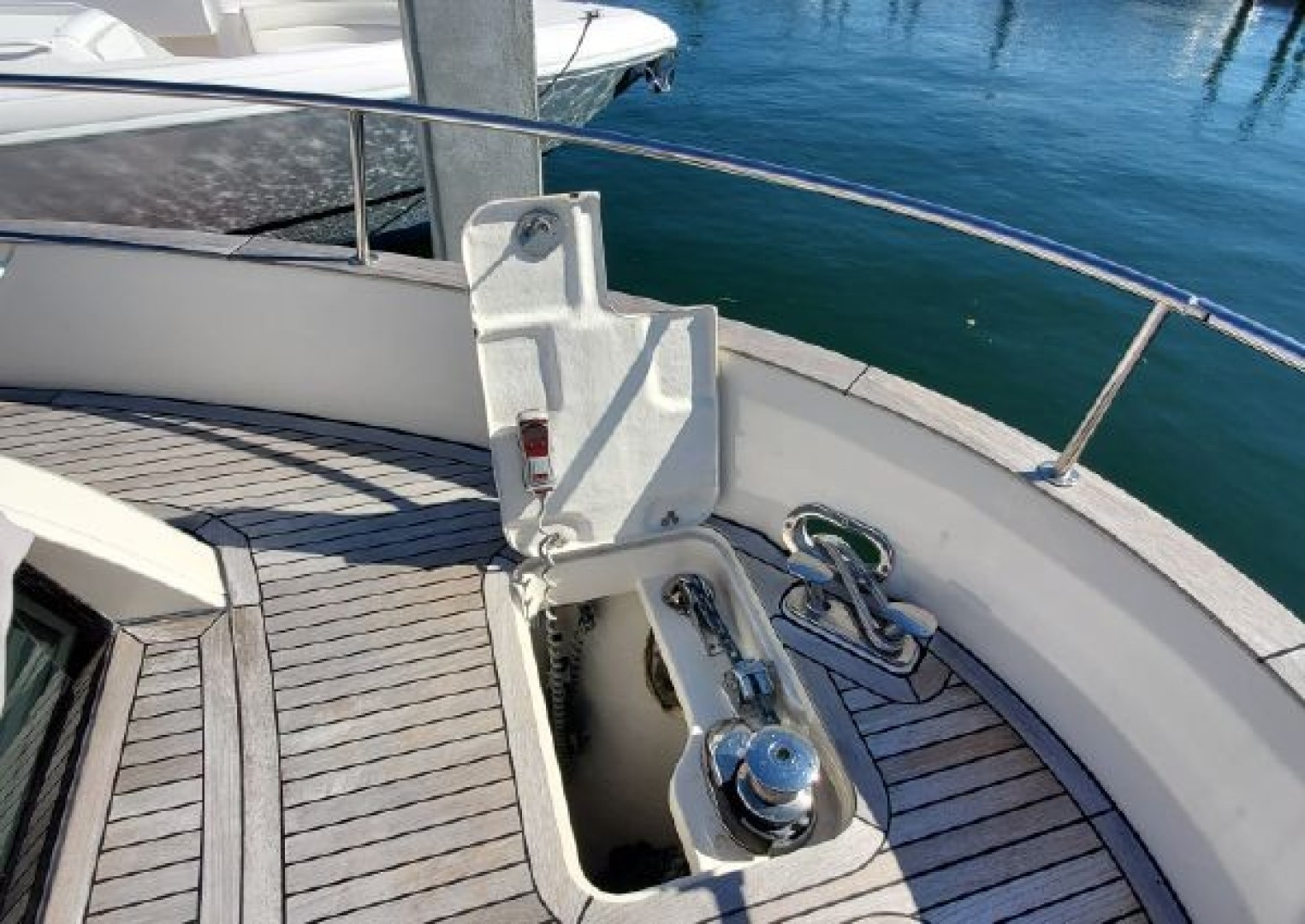 Greenline 48 Coupe Hybrid - Photo 27