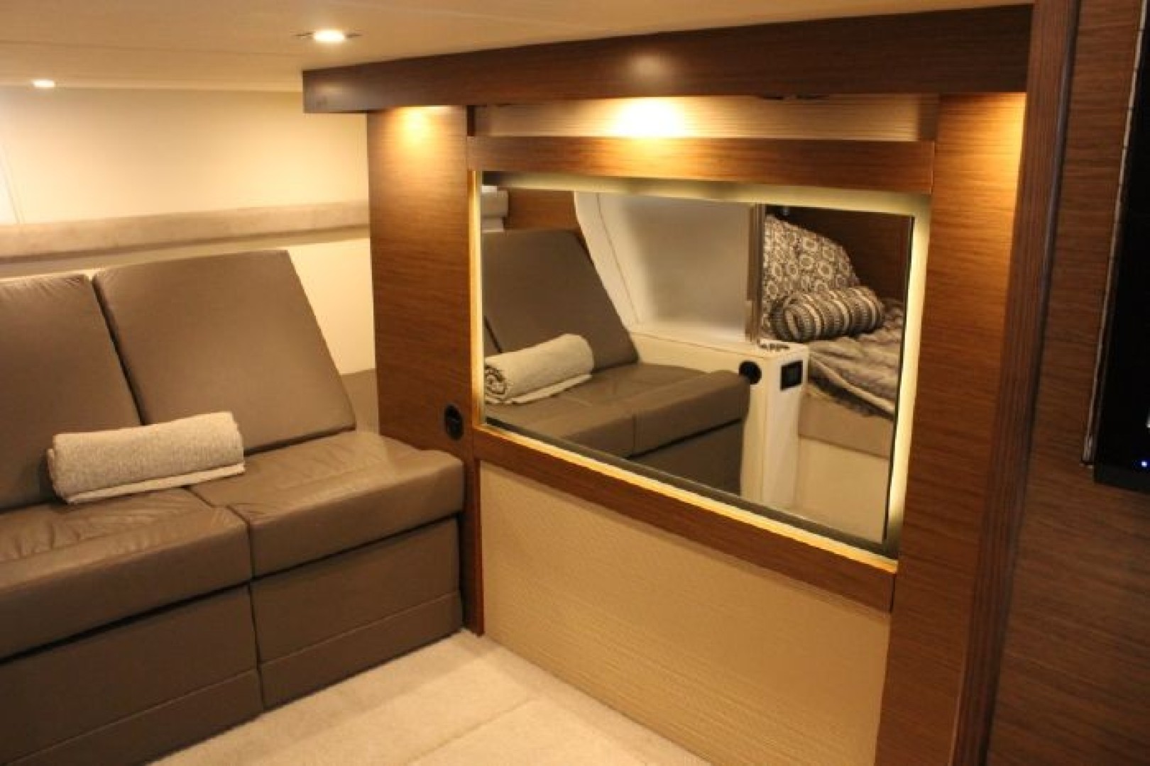 Cruisers Yachts 45 Cantius - Photo 62