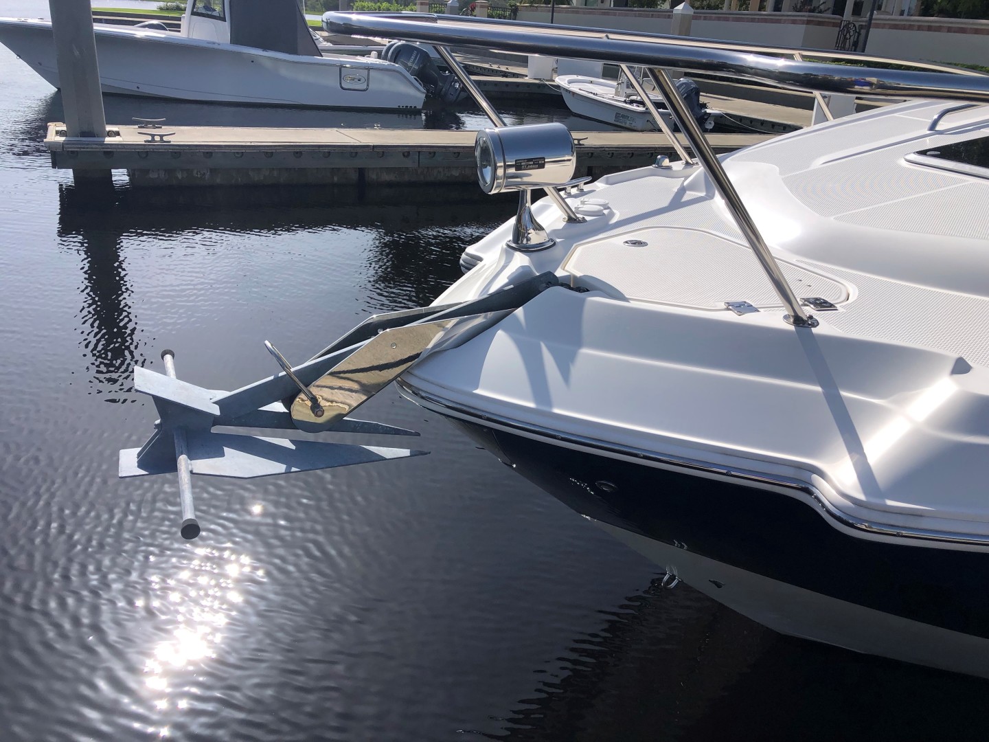Chaparral 31- Bow