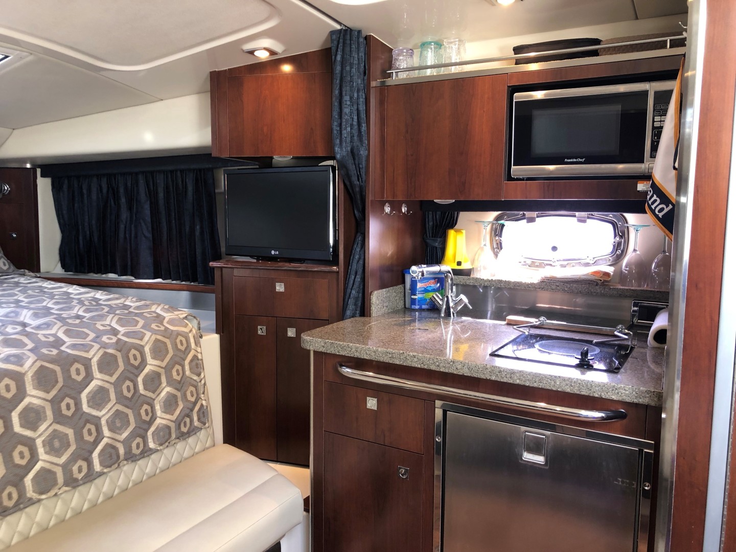 Chaparral 31- Cabin