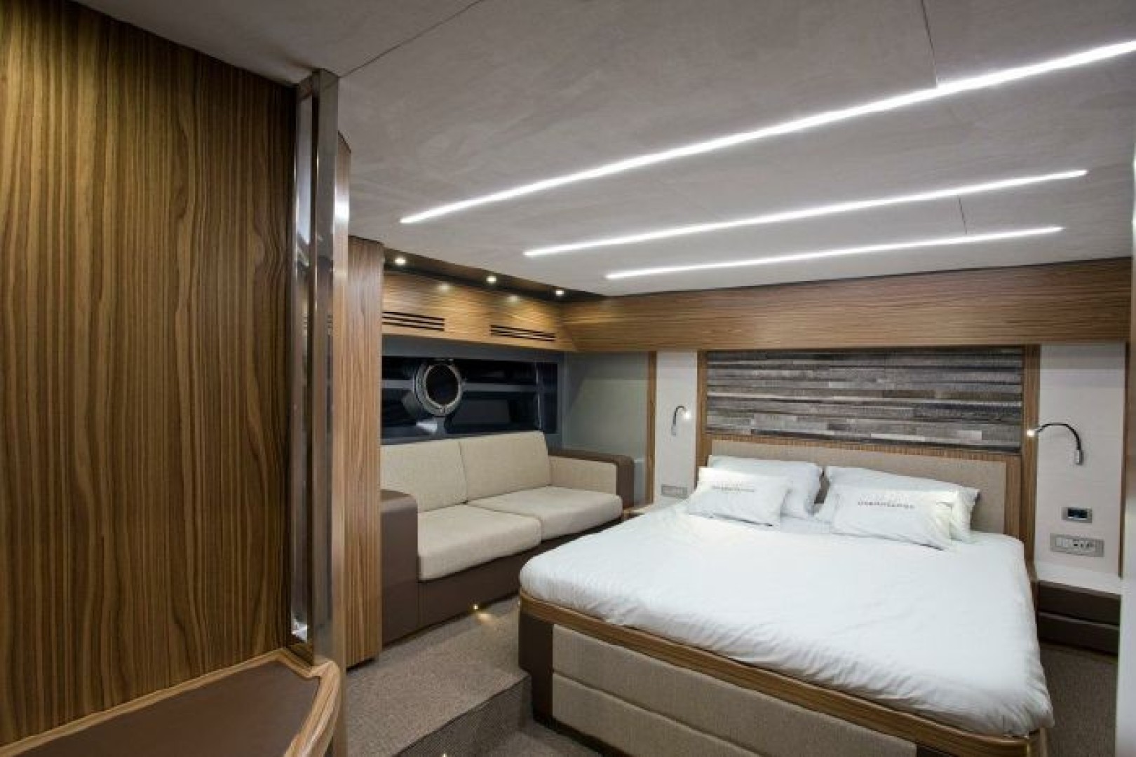 OceanClass 68 - Photo 19