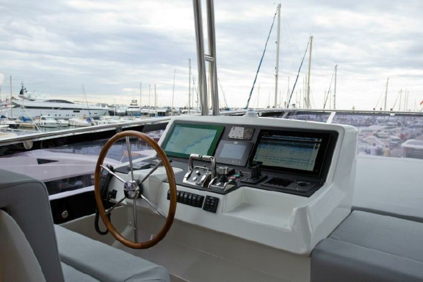 OceanClass 68 - Photo 6