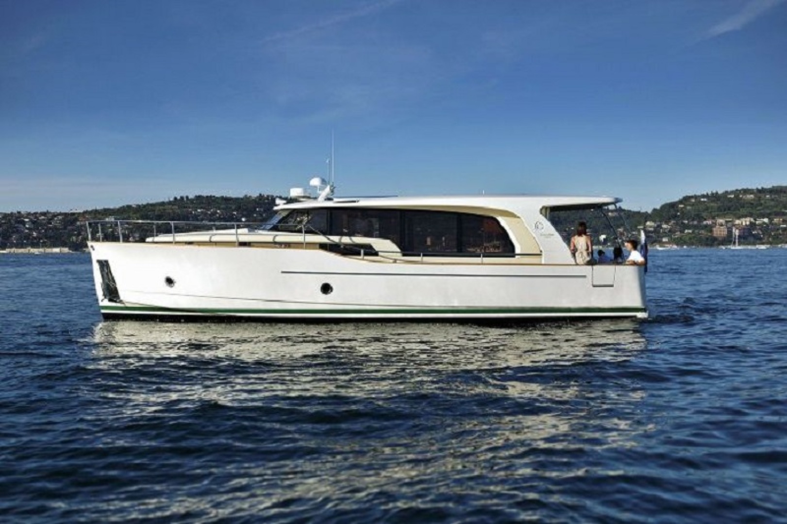 Greenline 40