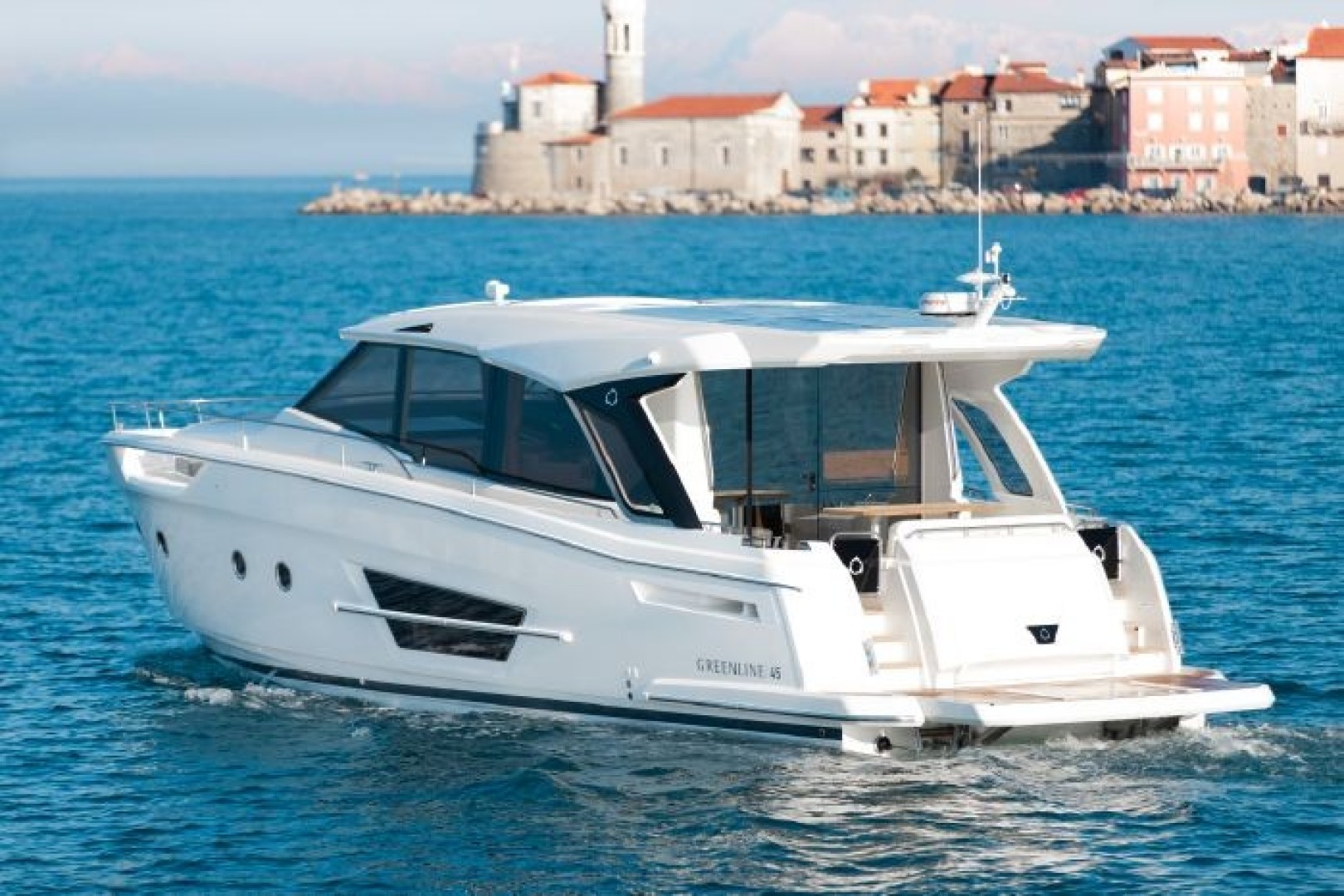 Greenline 45 Coupe - Photo 2