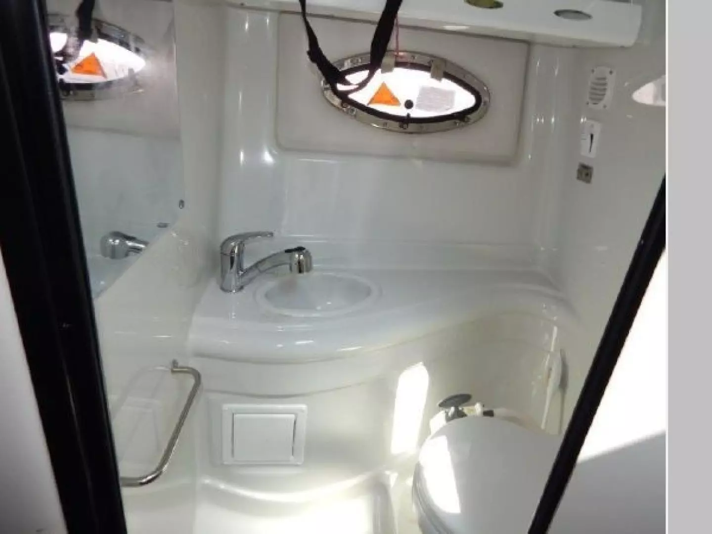 and What  26ft Crownline Yacht For Sale and What  26ft Crownline Yacht For Sale