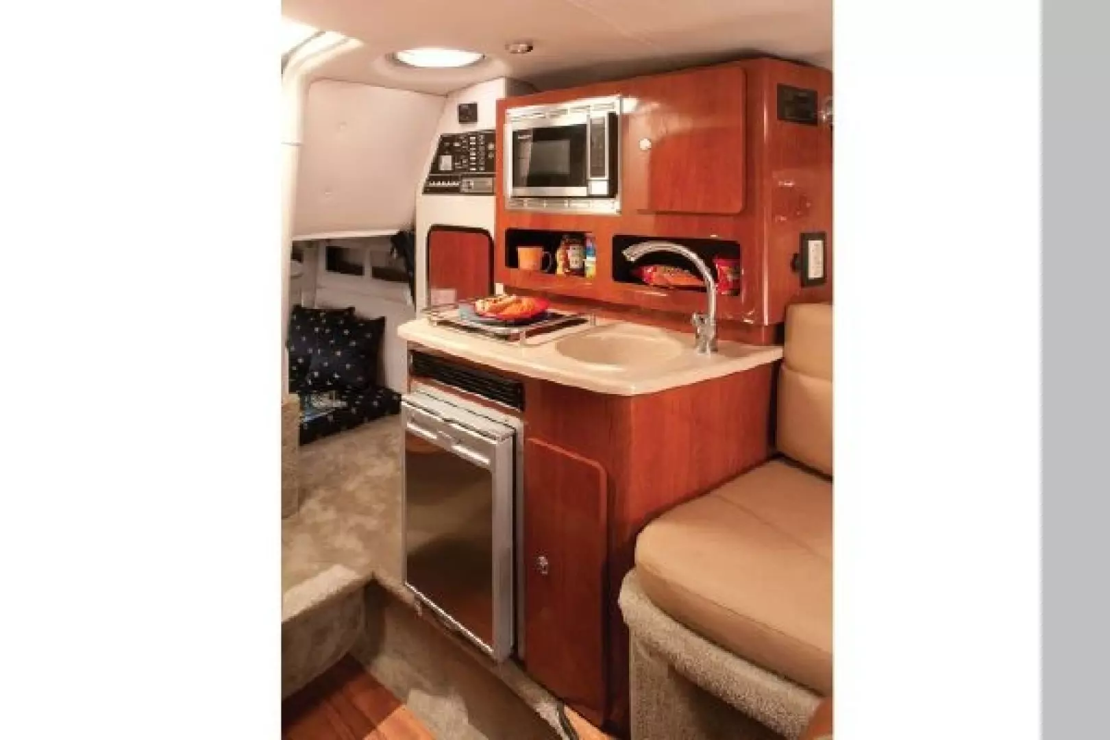 and What  26ft Crownline Yacht For Sale and What  26ft Crownline Yacht For Sale