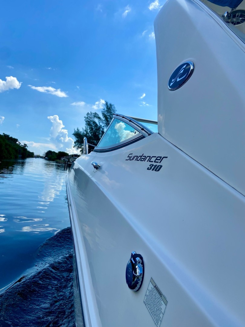 31ft Sea Ray Yacht For Sale