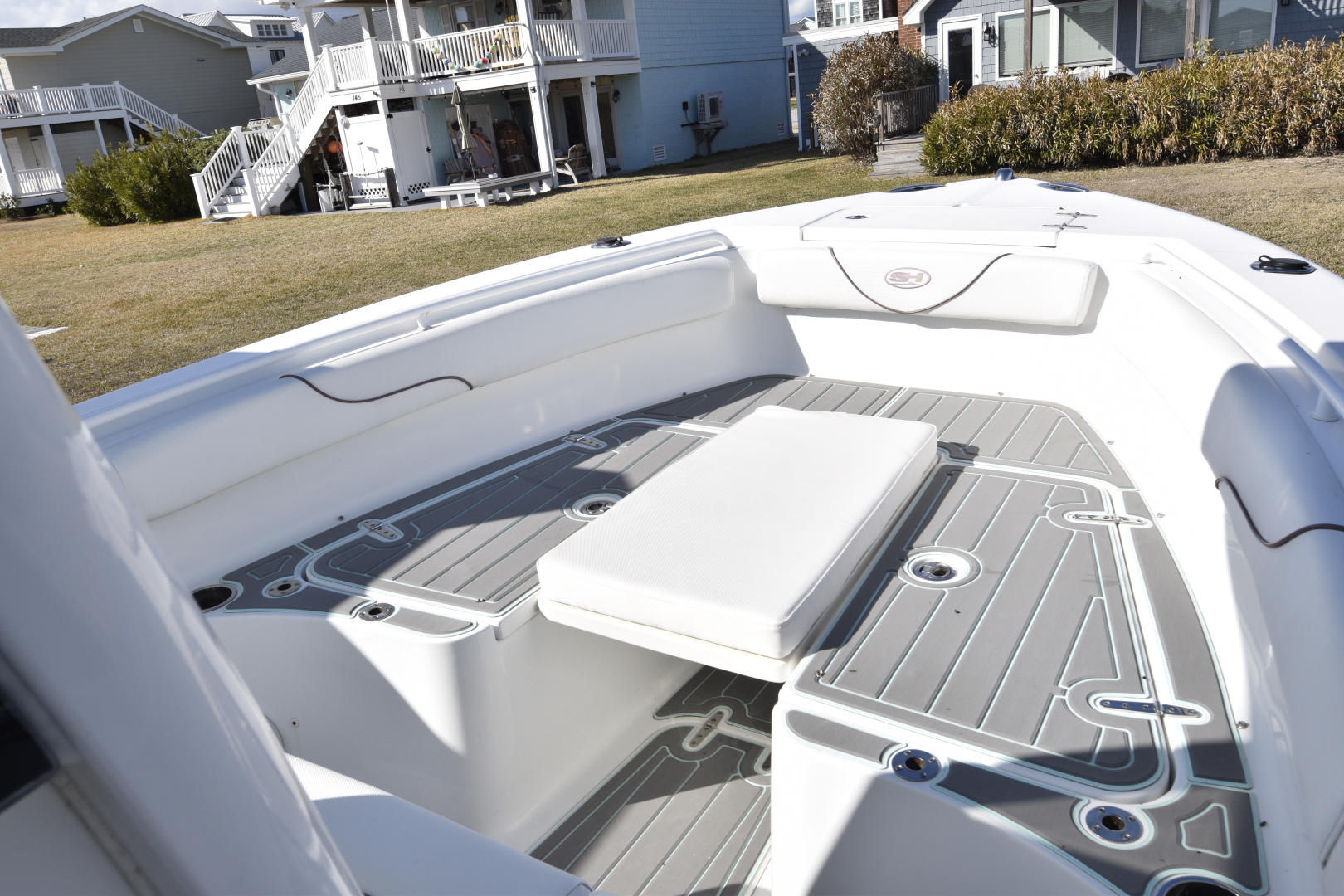 Used Sea Hunt 25' Gamefish For Sale In North Carolina | United Yacht Sales