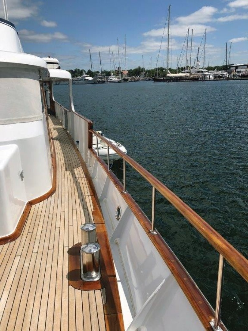 De Vries Lentsch 95 - Sea Czar - Passageway
