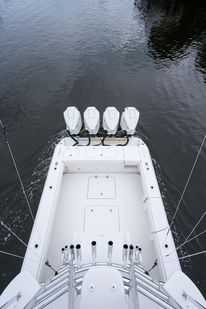 Bahama 41 - Cowpoke - Cockpit