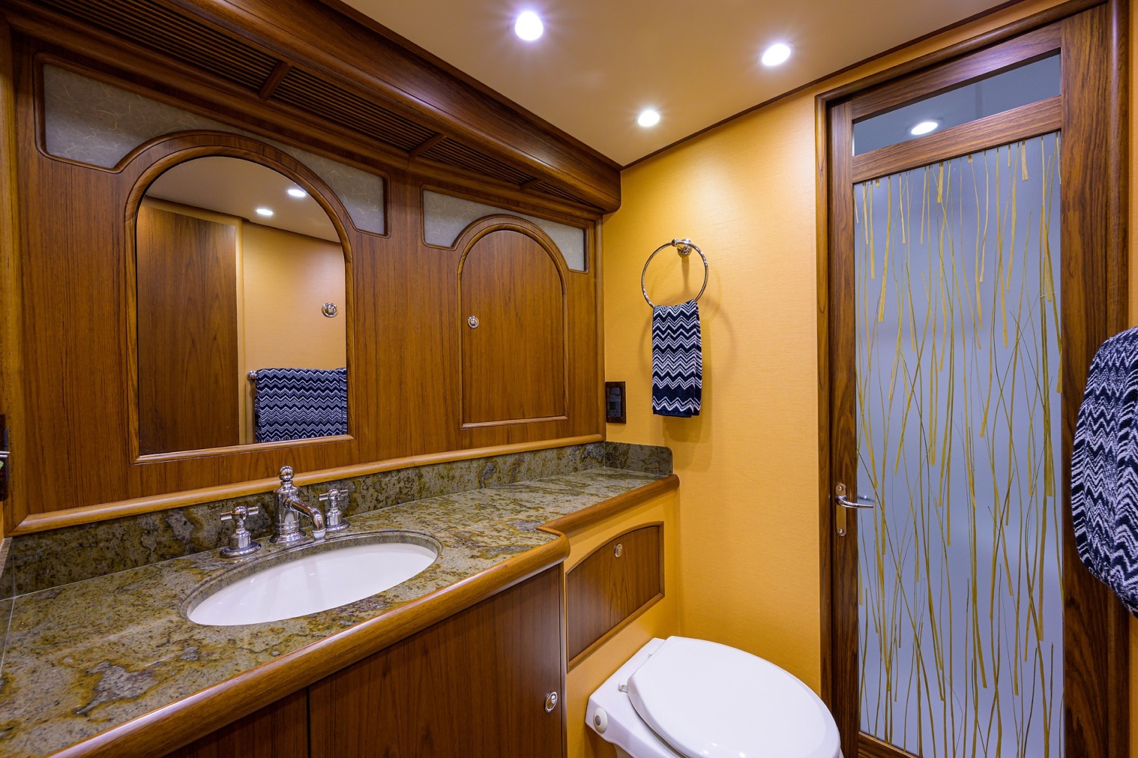 Rybovich 54 - Scout - Master Stateroom Head