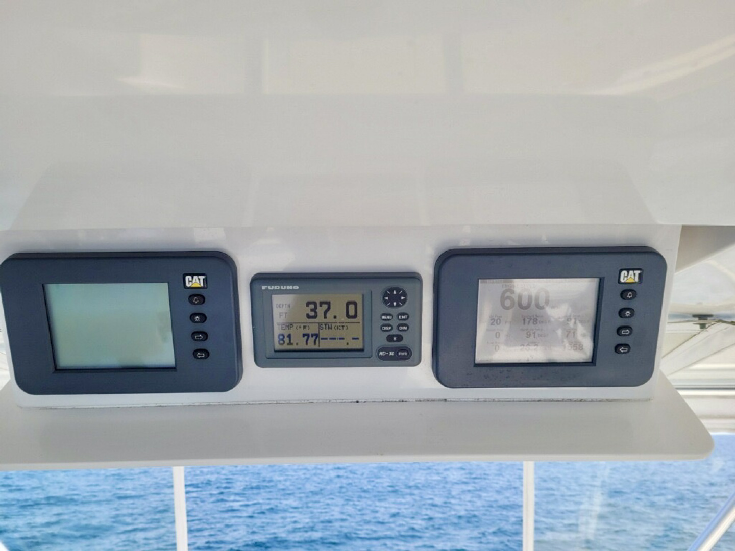 Viking 50 Tuna Tango-overhead electronics