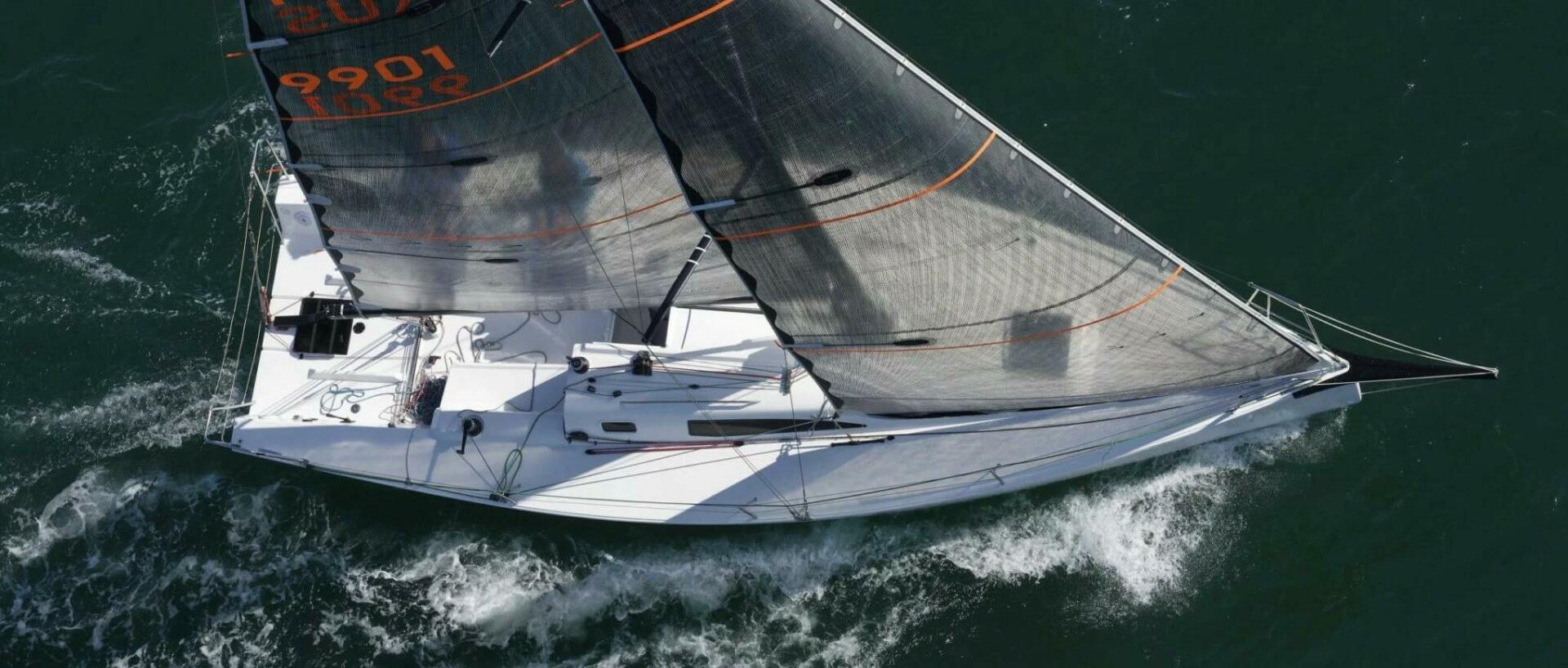 32ft J Boats Yacht For Sale