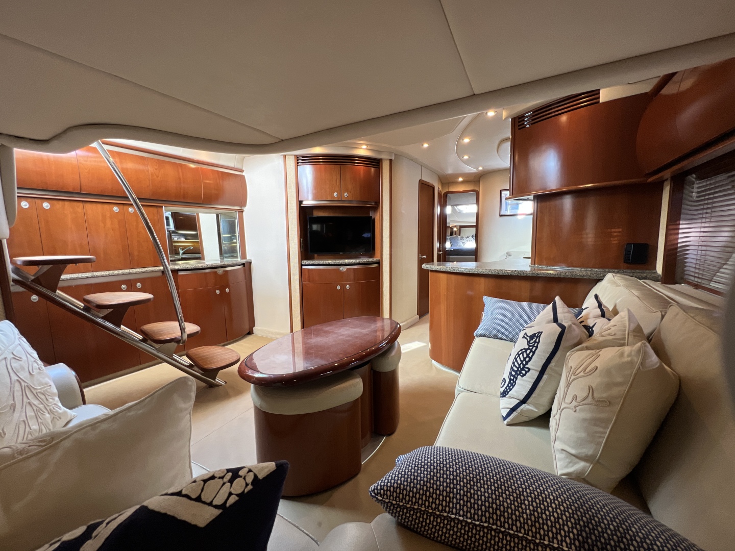 Sea Ray Nautical Dreamer - Salon