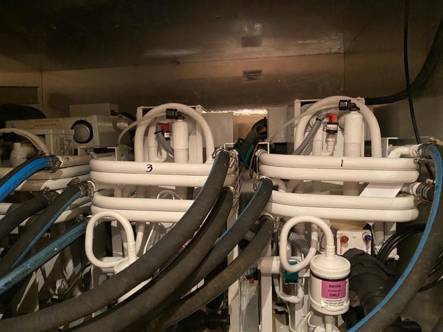Horizon 73 ABU - A/C