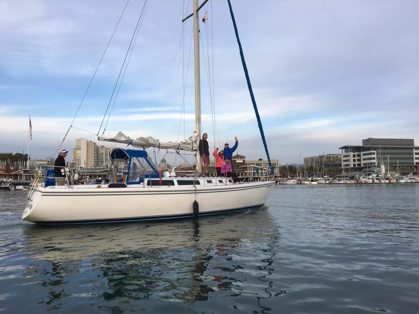 1986 Catalina 34 34' Yacht For Sale UNCORKED Seattle Yachts