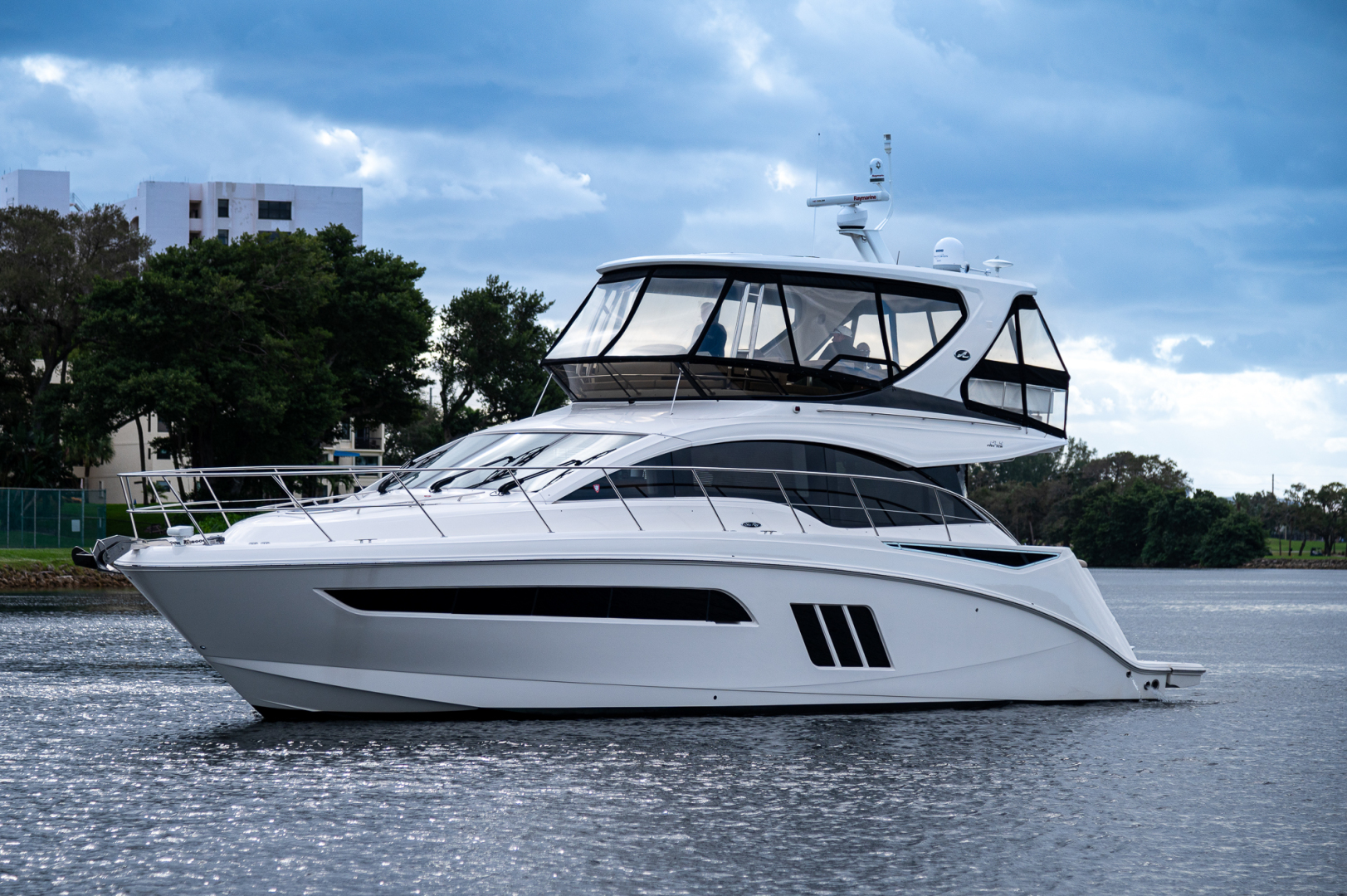 Sea Ray 51 - Worth the Wake II - Profile