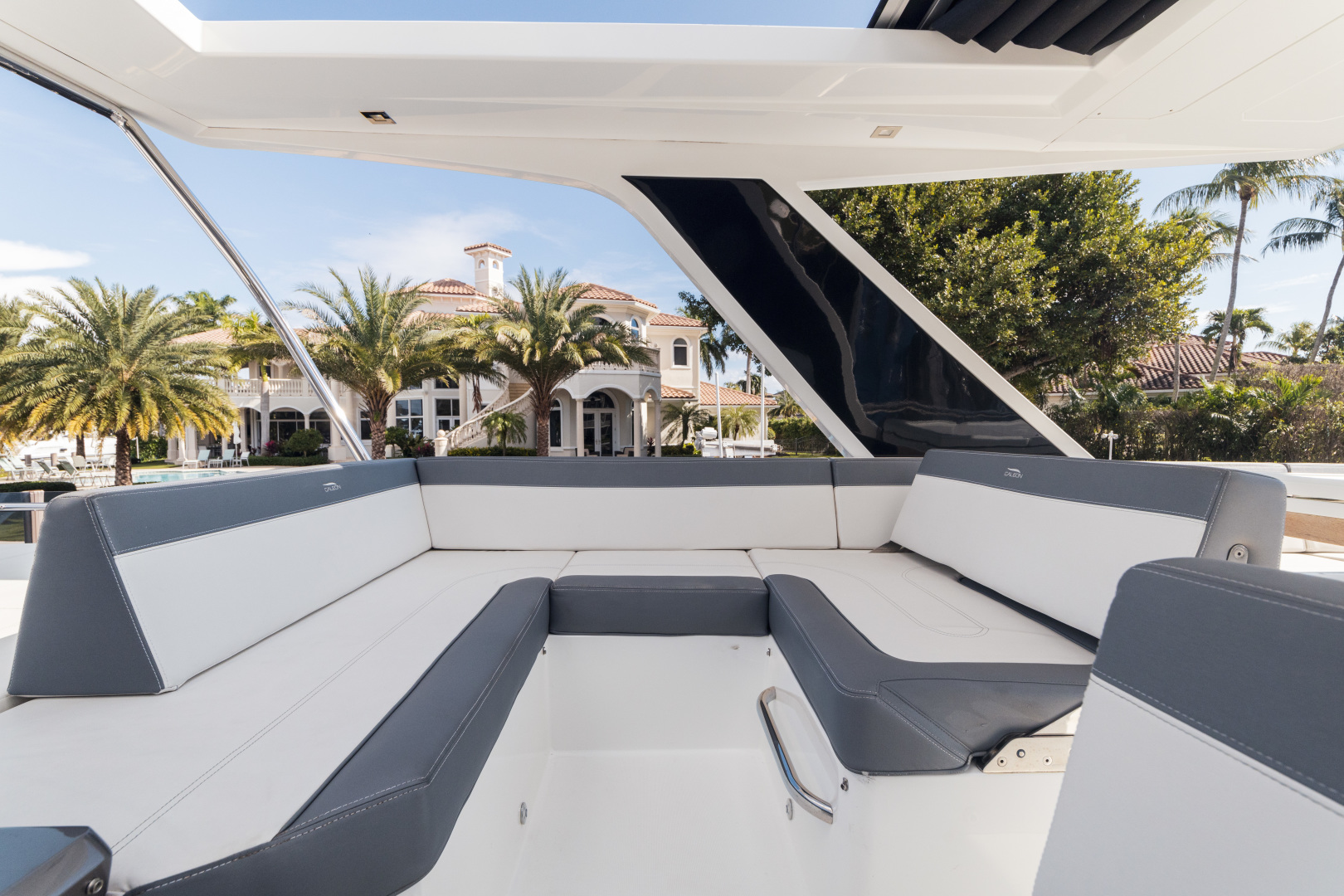 Galeon 50 - Livin the Dream - Flybridge