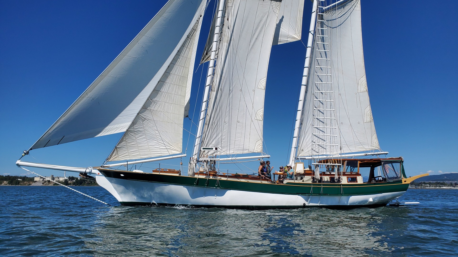 Used Bombardier 65' For Sale In Washington Rapture United Yacht Sales