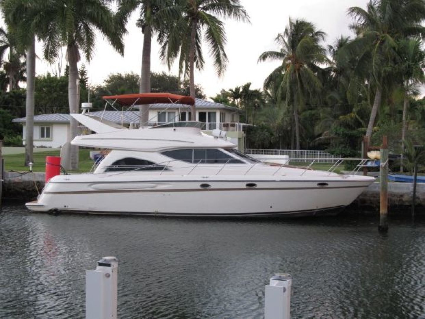 Maxum SCB — Hennysea