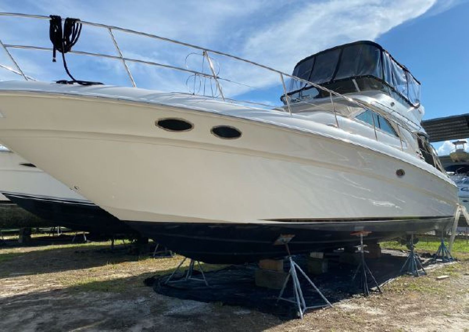Sea Ray 400 Sedan Bridge — Slainte - Photo 6