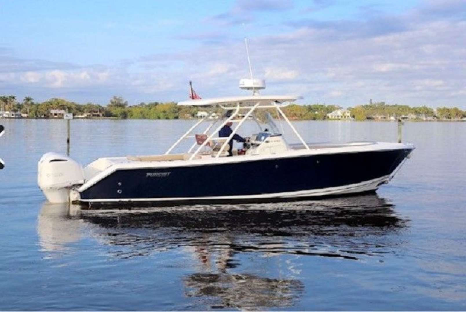 Pursuit S280 Sport