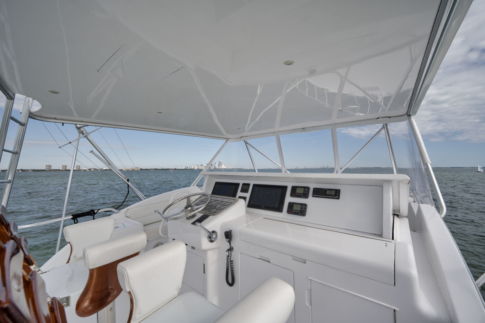 Mango Moon 60ft Hatteras Yacht For Sale