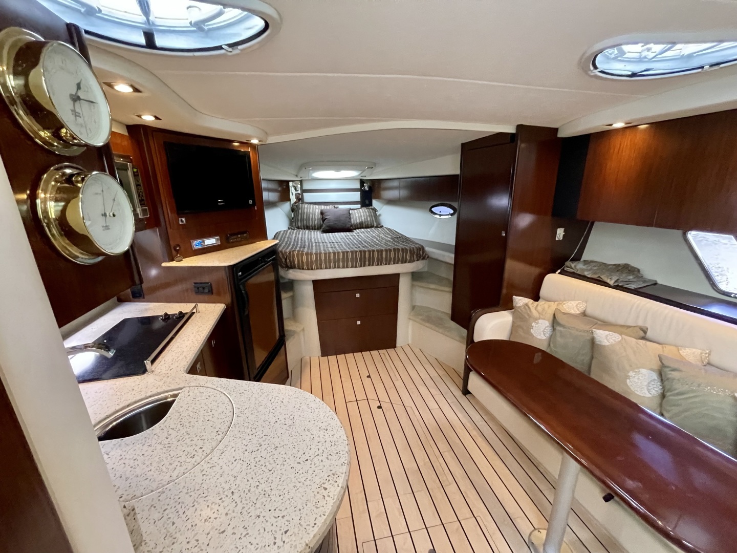 What s Next 38ft Cruisers Yachts Yacht For Sale What s Next 38ft Cruisers Yachts Yacht For Sale