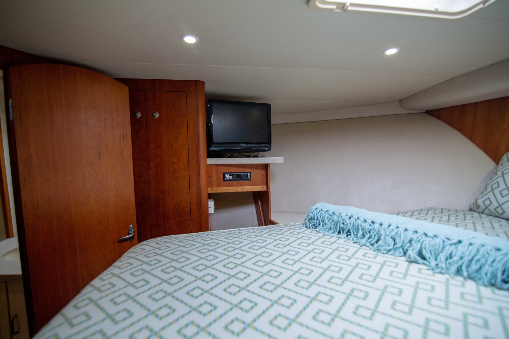 Luhrs 36 - Steel-N-Time - stateroom