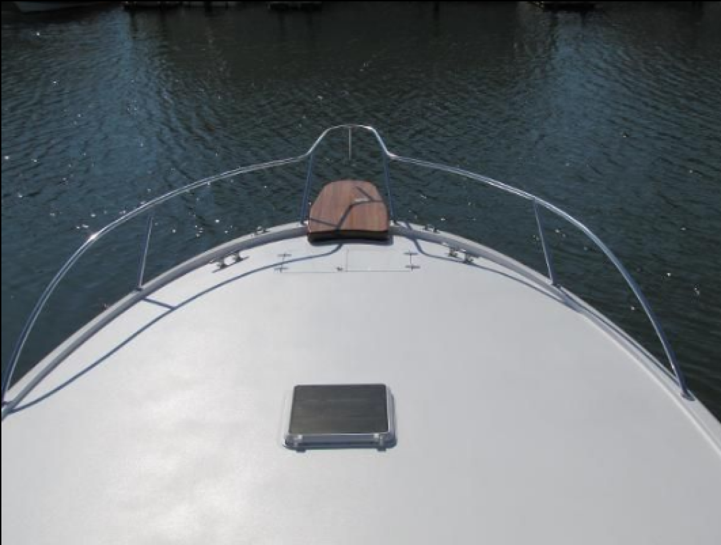 Hatteras 46 - Julia G - Bow