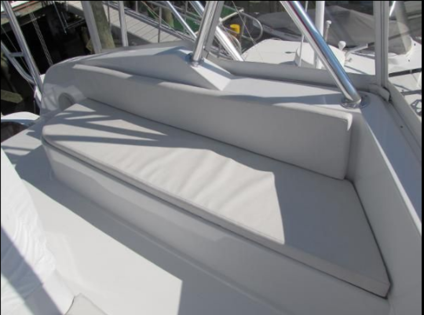 Hatteras 46 - Julia G - Seating