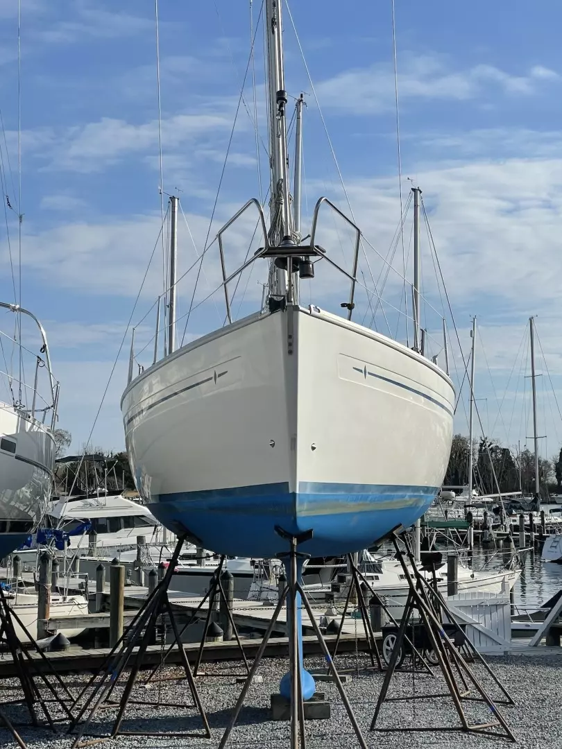 Blitzzen 34ft Bavaria Yacht For Sale Blitzzen 34ft Bavaria Yacht For Sale