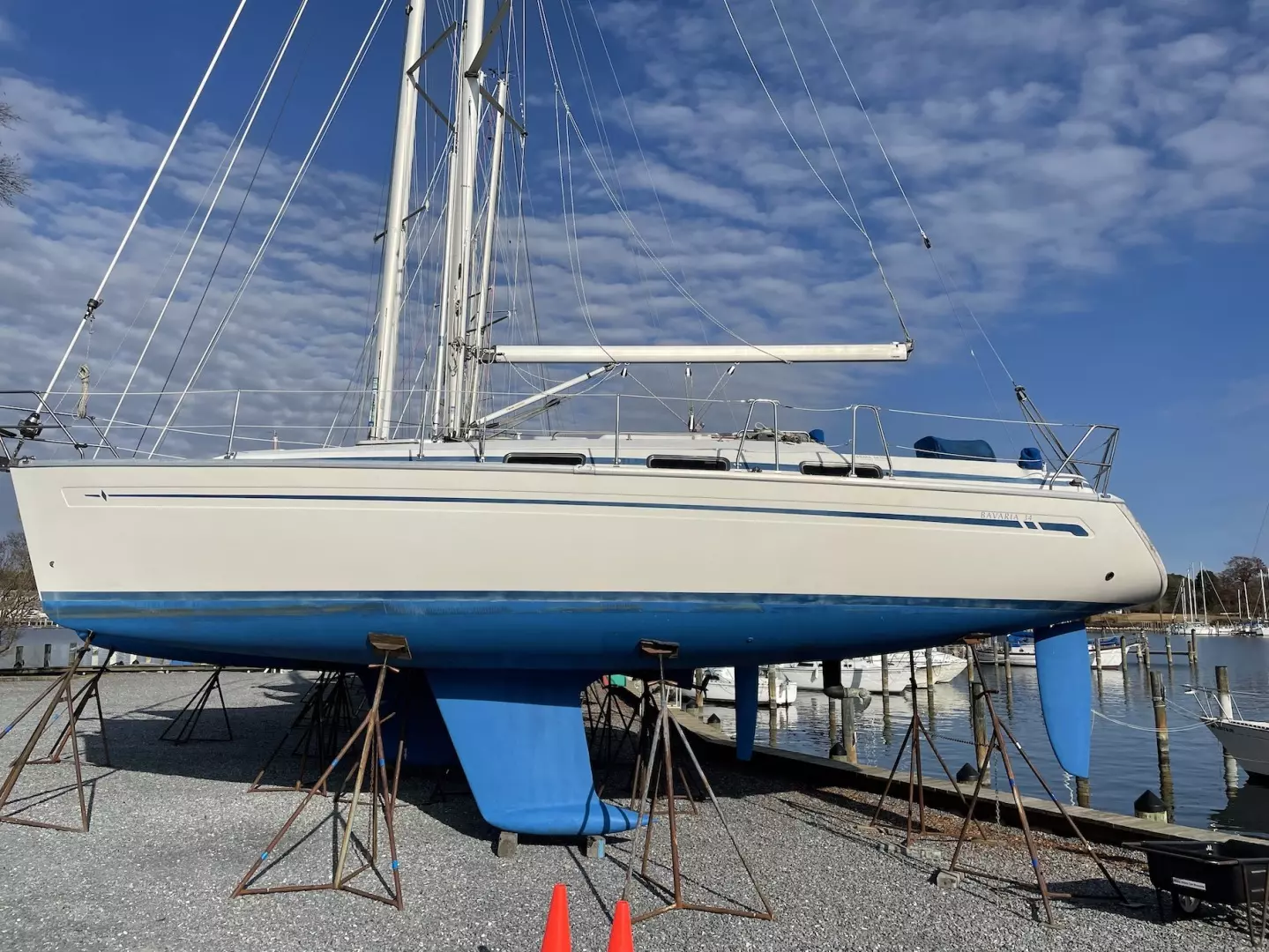 Blitzzen 34ft Bavaria Yacht For Sale Blitzzen 34ft Bavaria Yacht For Sale